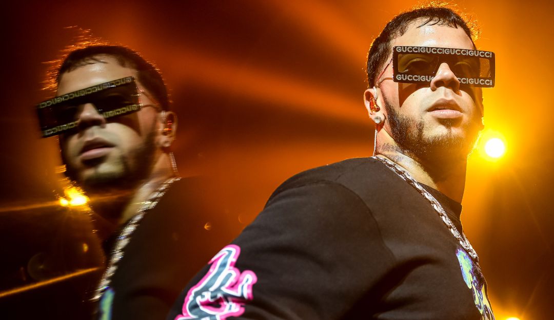 Anuel aa best sale gucci glasses