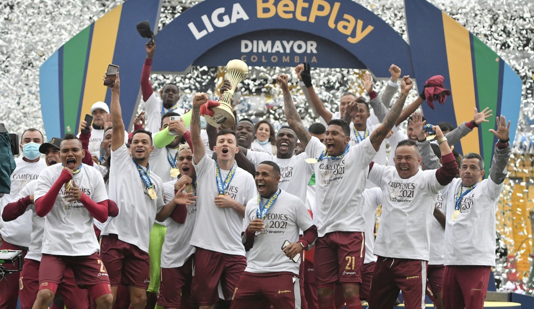 Campeones FPC 2021 Tolima, Cali, Nacional, Santa Fe y DIM, los campeones  colombianos en 2021 : Tolima, Cali, Nacional, Santa Fe y DIM, los campeones  colombianos en 2021