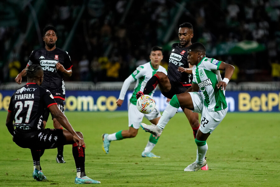 “Santa Fe tiene con qué reaccionar, confiemos”: Eduardo Méndez