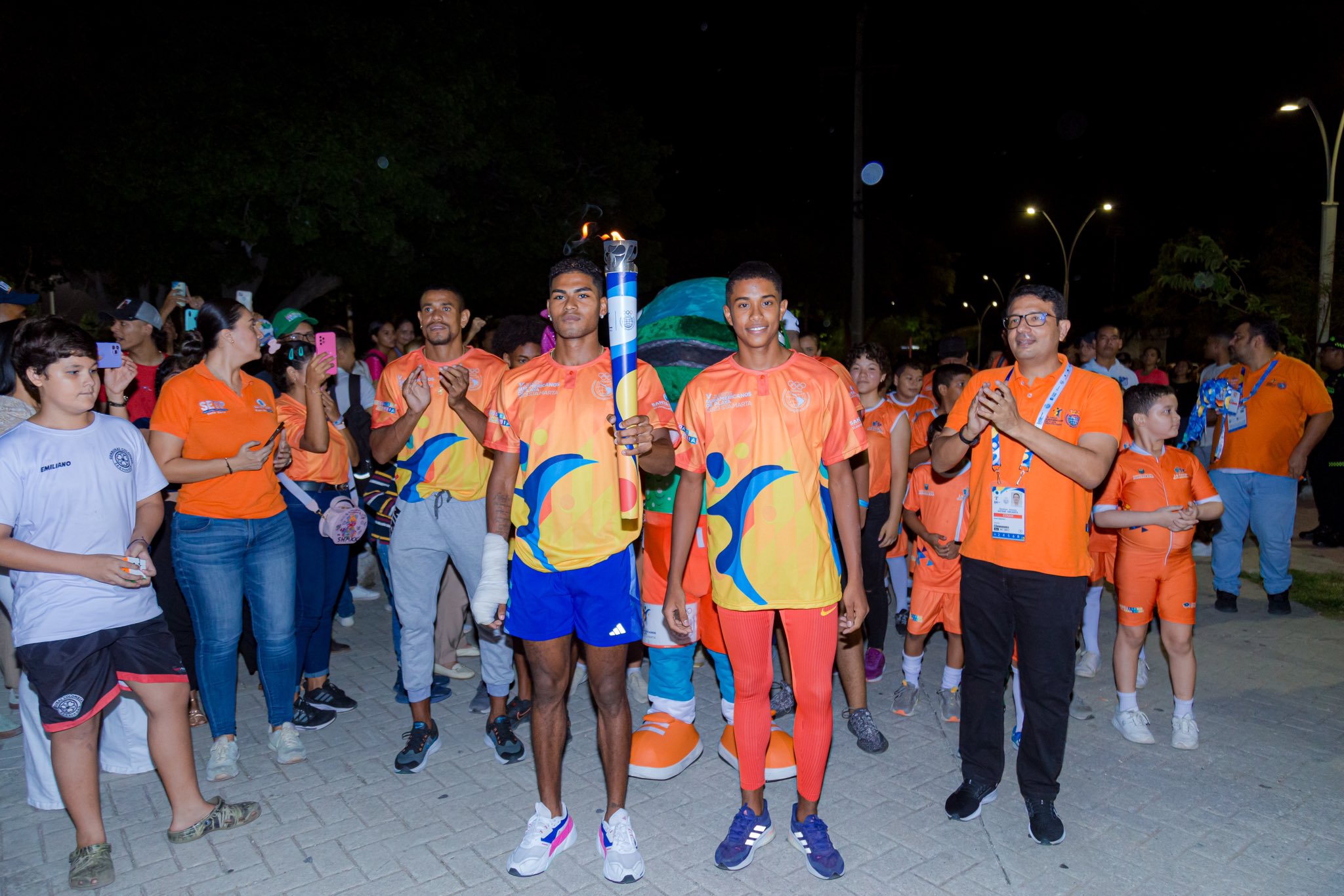 Deportivo Armenio homenajeó a las 22 personas desaparecidas de