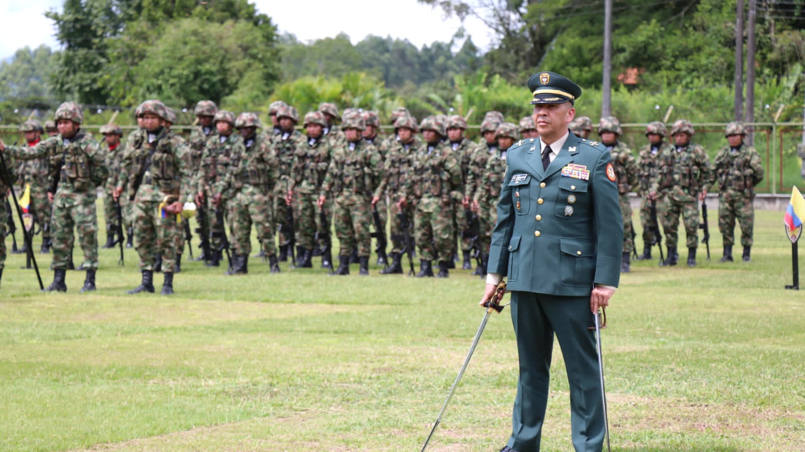 Cambio de mando en la Octava Brigada del Ejército | Pereira | Caracol Radio