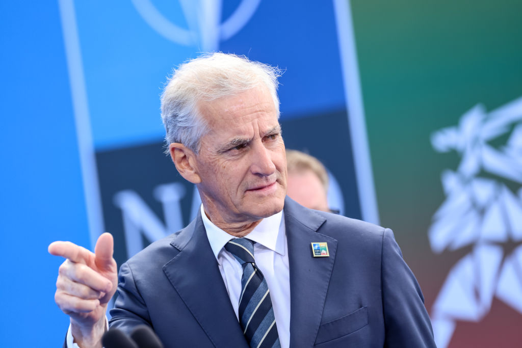 Seguiremos apoyando a Ucrania hasta que sea miembro de la OTAN: primer ministro de Noruega