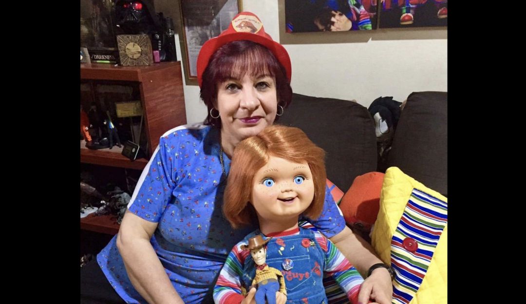 La mayor coleccionista de Chucky Colombia La mamá de Chucky vive en Bogotá:  conozca a su mayor coleccionista : La mamá de Chucky vive en Bogotá:  conozca a su mayor coleccionista