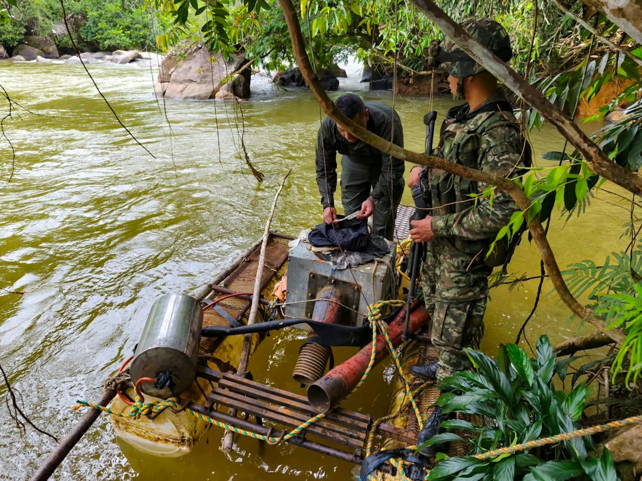 Desmantelaron cinco minas del Clan del Golfo en el Oriente de Antioquia |  Medellín | Caracol Radio