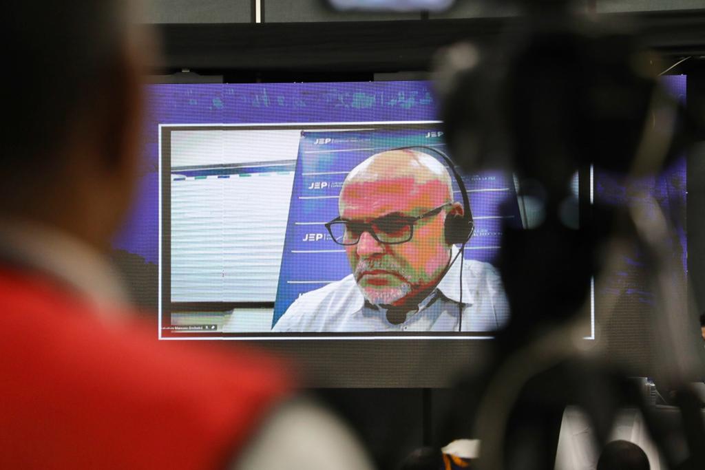 “Es una oportunidad única no la desaprovechemos”: Salvatore Mancuso a exparamilitares