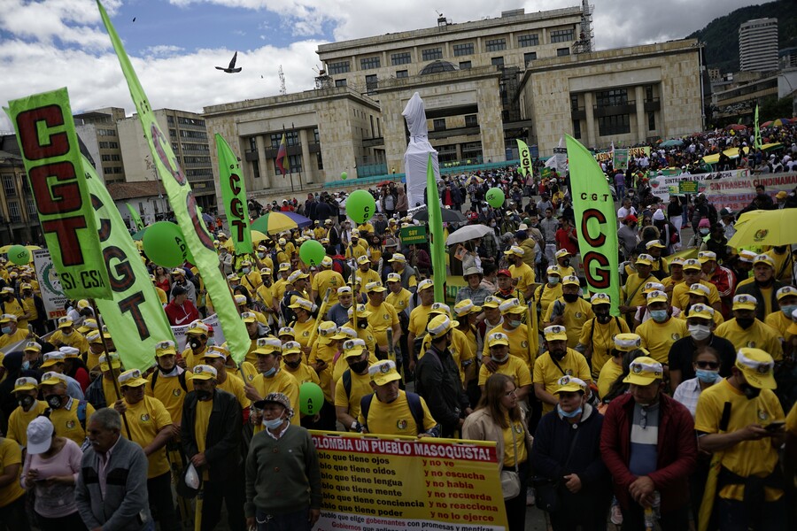 Por política se fractura la CGT, la mayor central obrera de Colombia