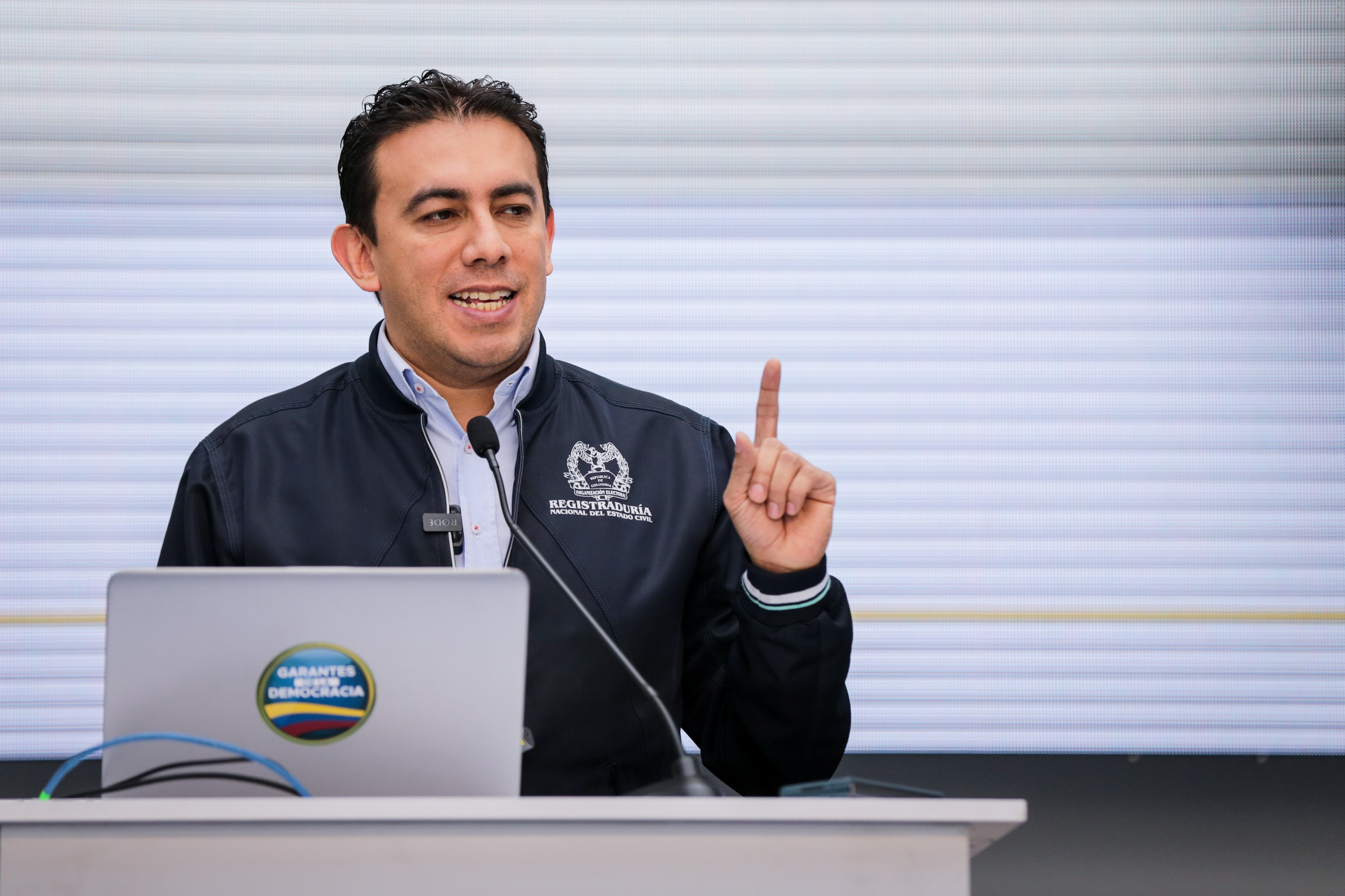 En Bogotá no hubo fraude: registrador sobre denuncias de alteraciones en formato E14