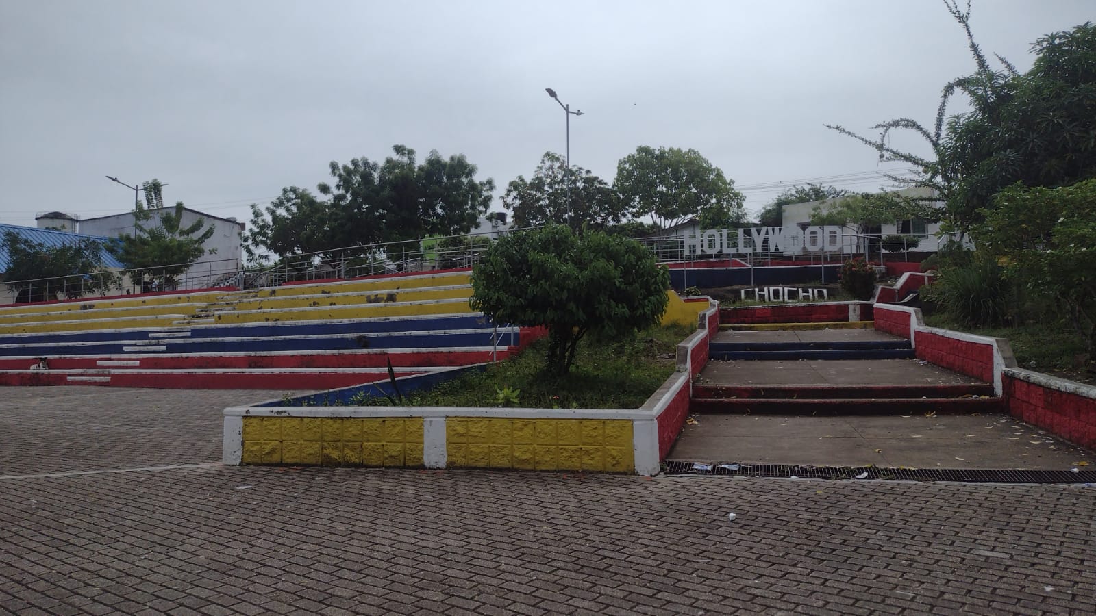 Escándalo en Chochó ,Sucre, por menores grabados teniendo sexo en aula de  clases