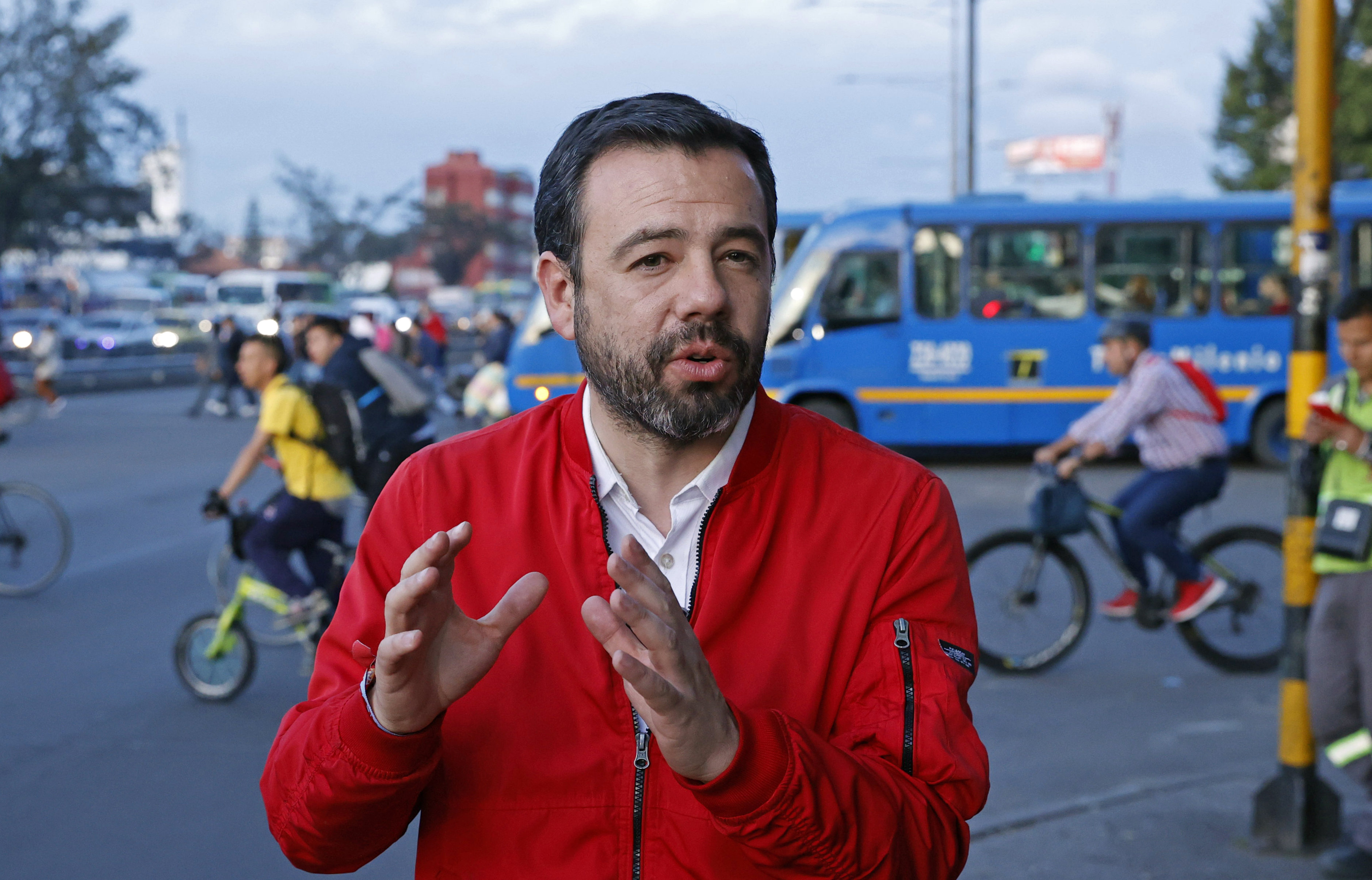 “Replantear el metro puede ponerlo en riesgo”: Carlos Fernando Galán