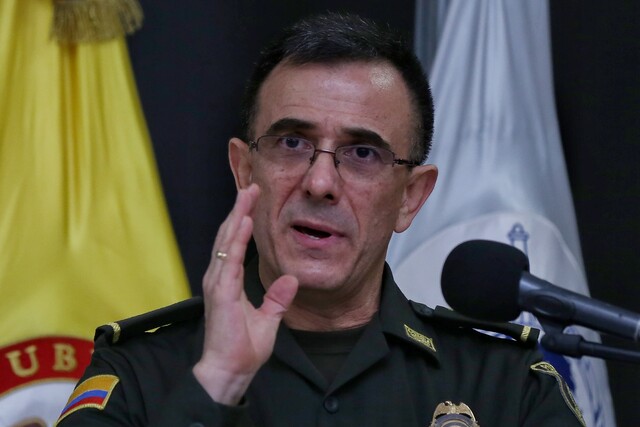 ¿De la Policía a la política? General Vargas sería candidato a Alcaldía de Bogotá