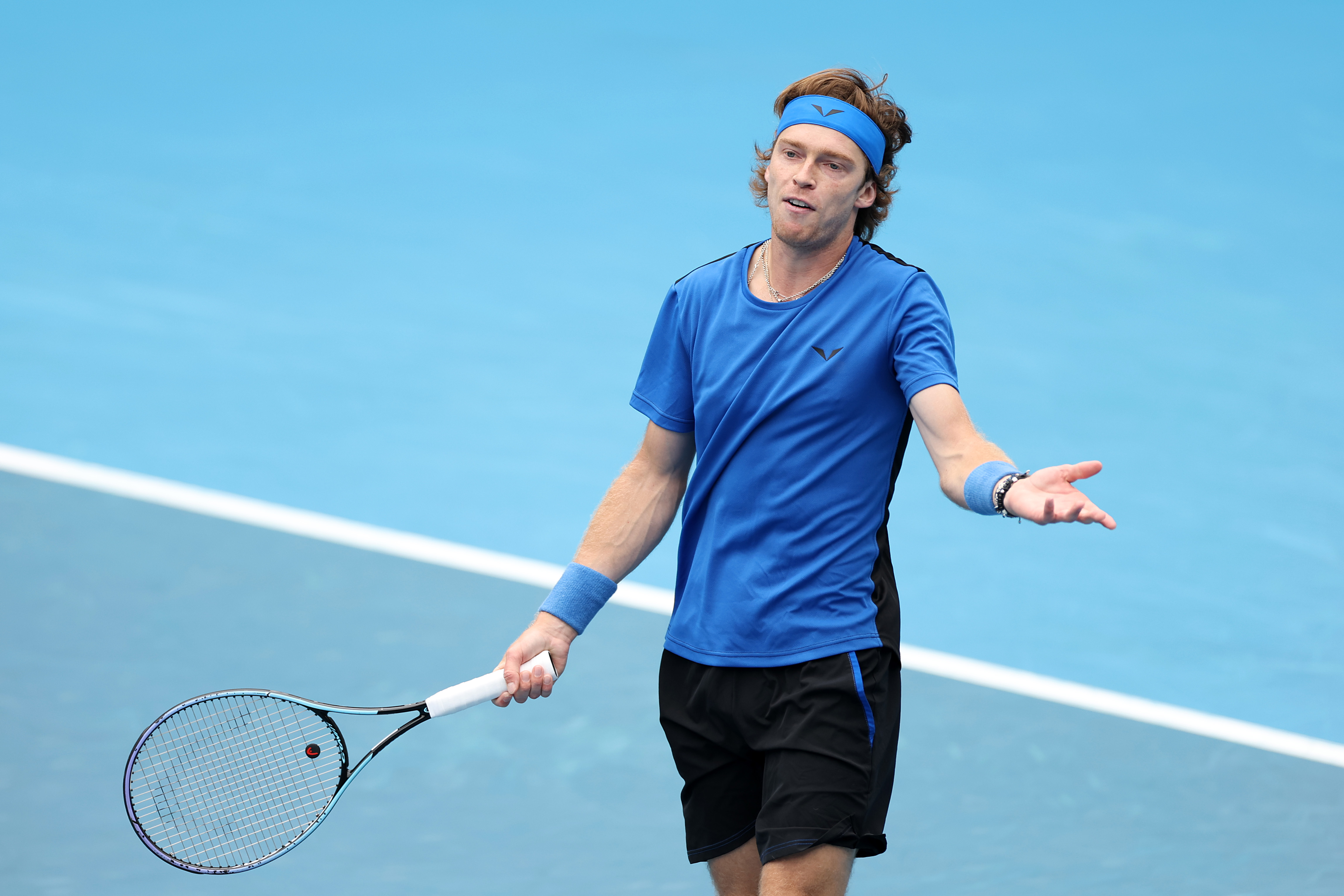 El tenista ruso Rublev se pronuncia contra guerra – Hartford Courant