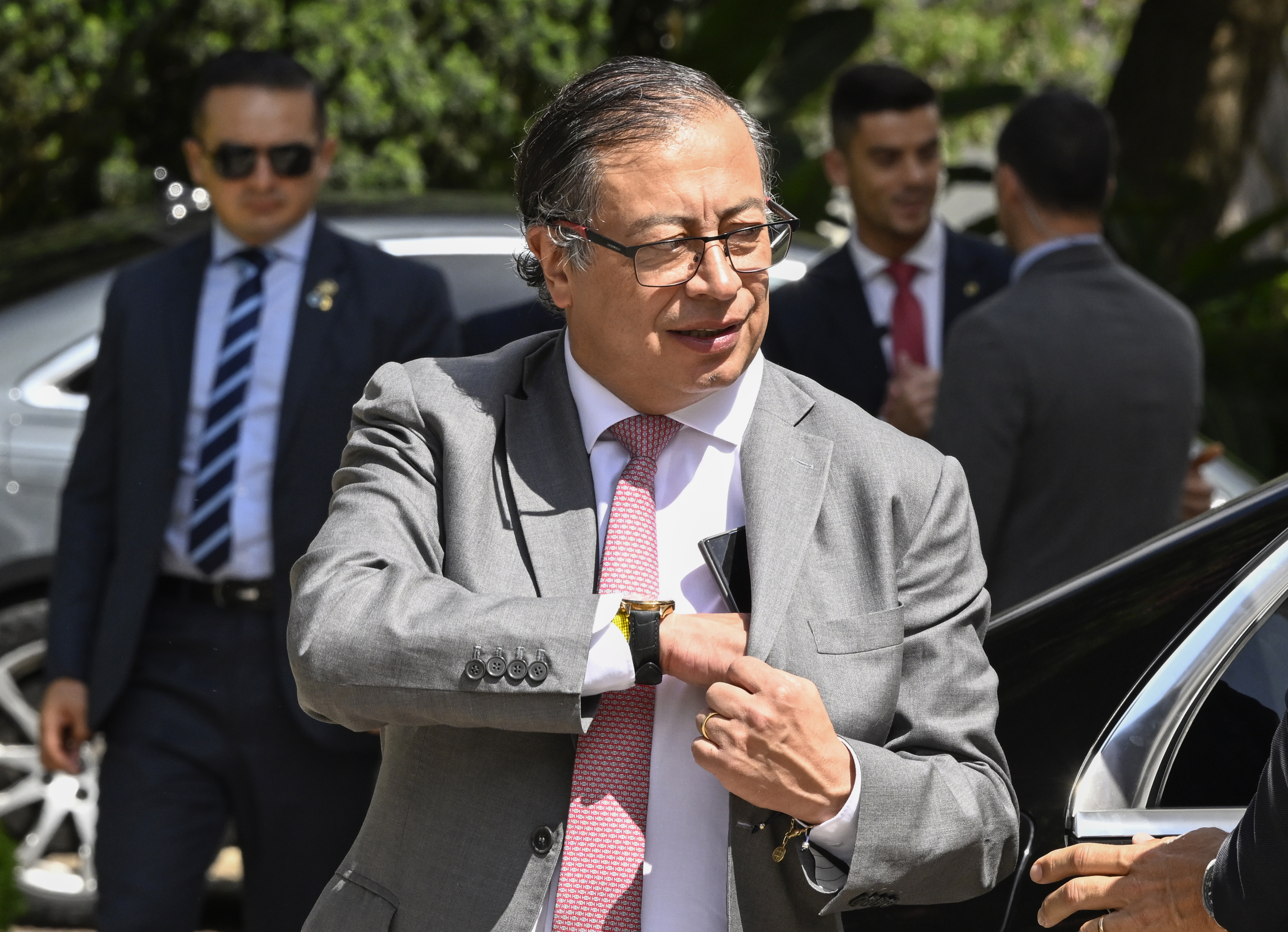 Al Oído: Llegan las ‘Zonas Petro’ al país, ¿exceso de ego o comunicación acertada?