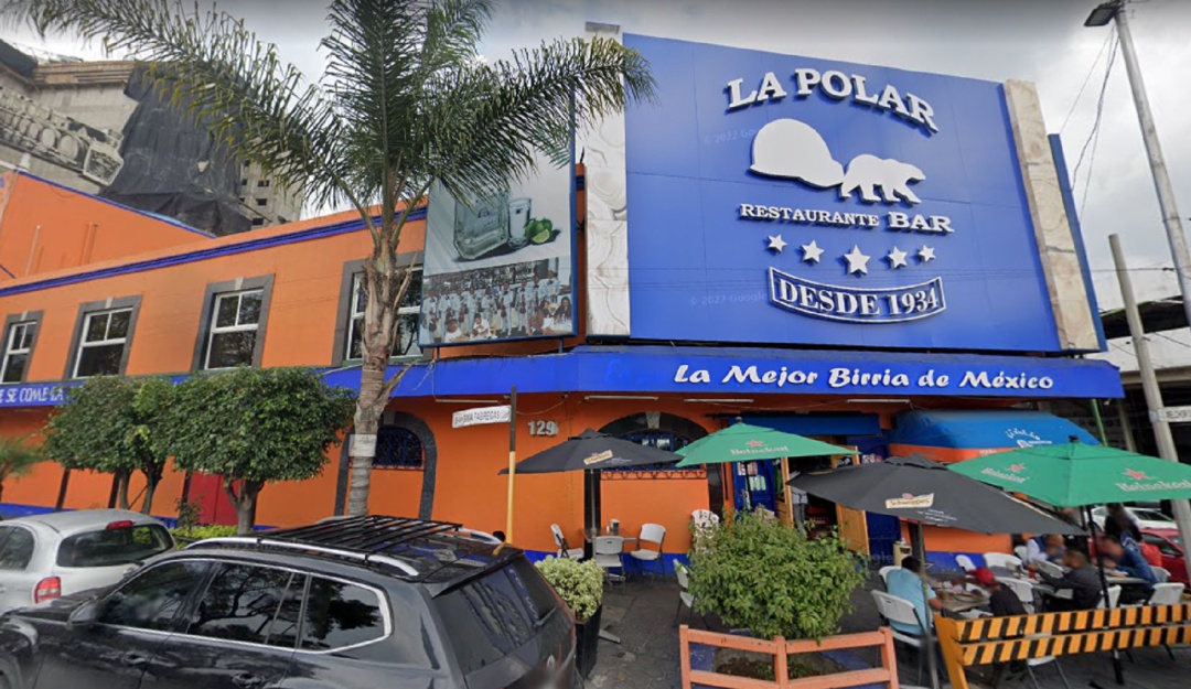 Empleados de cantina La Polar golpean a cliente hasta la muerte