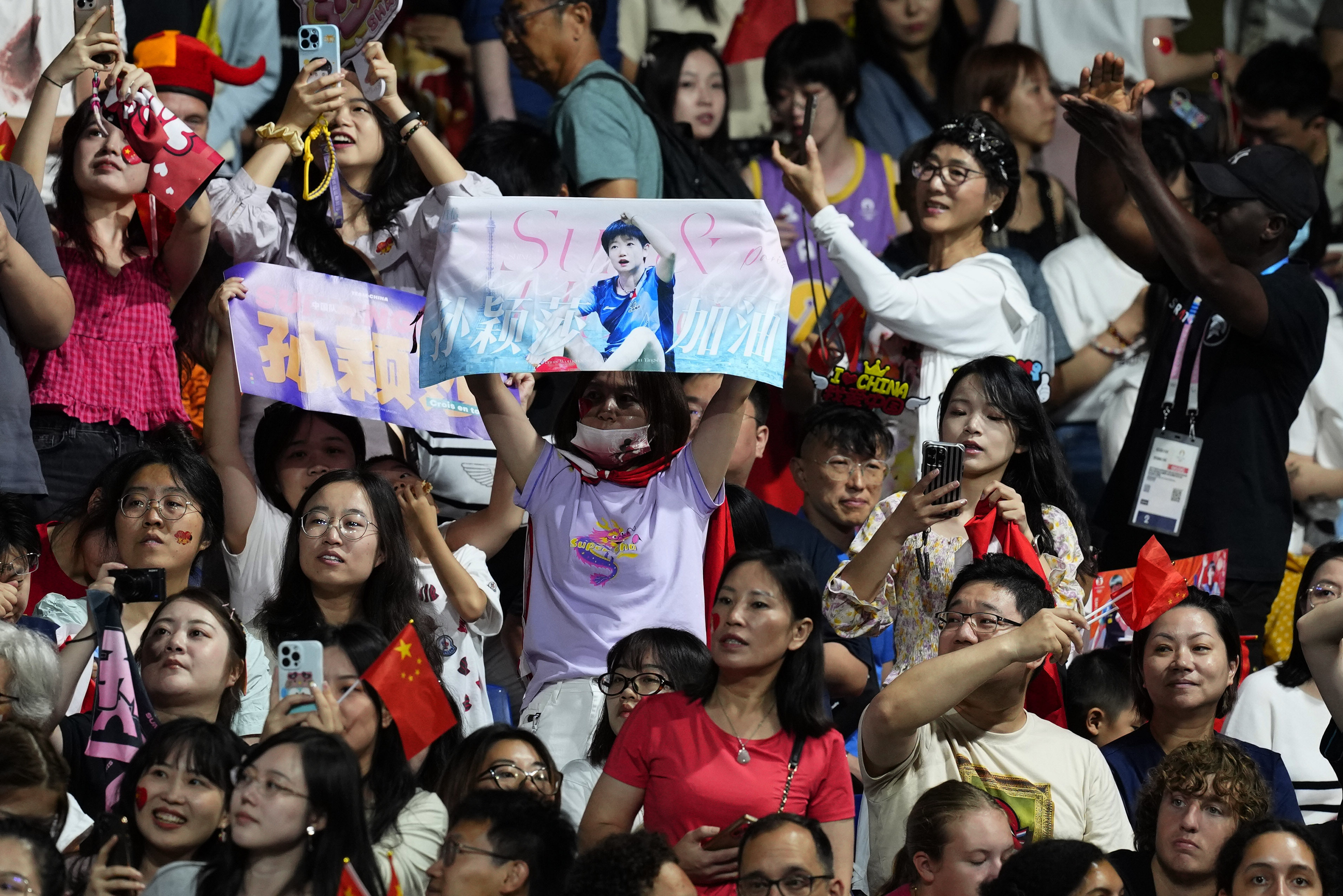 美国网红“甲亢哥”的中国行：展现真实中国，还是另一种疯狂外宣？ – 普通话主页