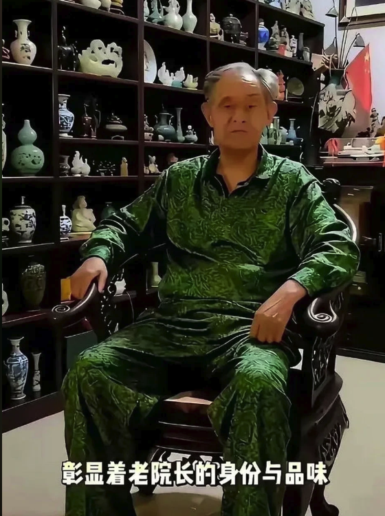张春桥的《狱中家书》怎能比葛兰西的《狱中札记》（胡平） – 普通话主页