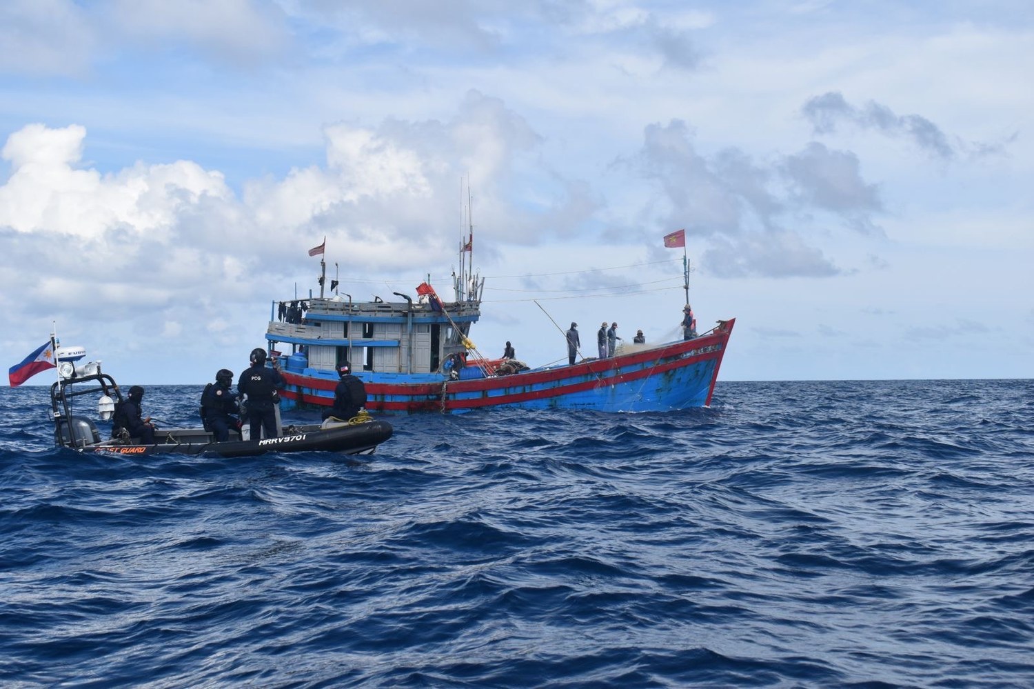 Philippines intercepts Vietnamese fishing boat in Reed Bank – Radio Free Asia