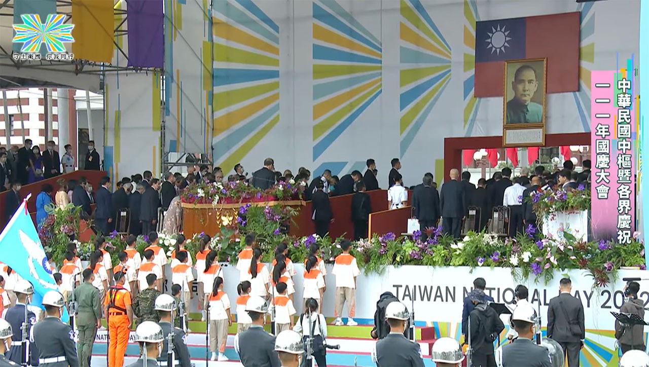 蔡英文发表“双十”讲话：兵戎相见绝不是两岸选项– 普通话主页