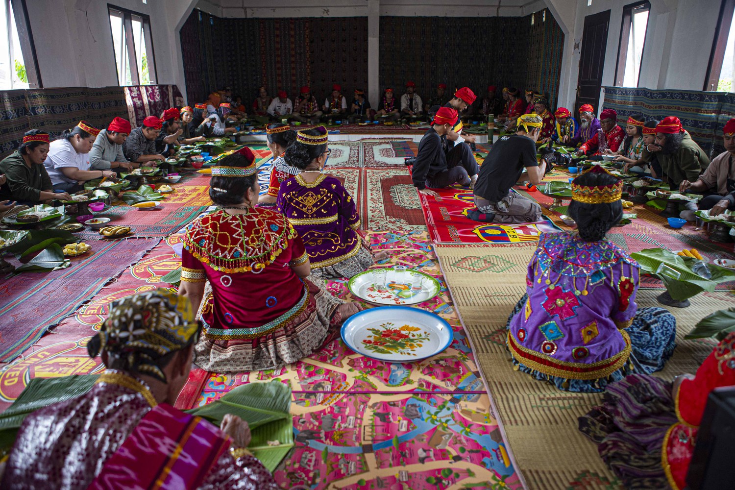 Chiroyli jingalak porno aktrisalar Rus tilida Sakurai audio bilan Naruto jinsiy aloqa