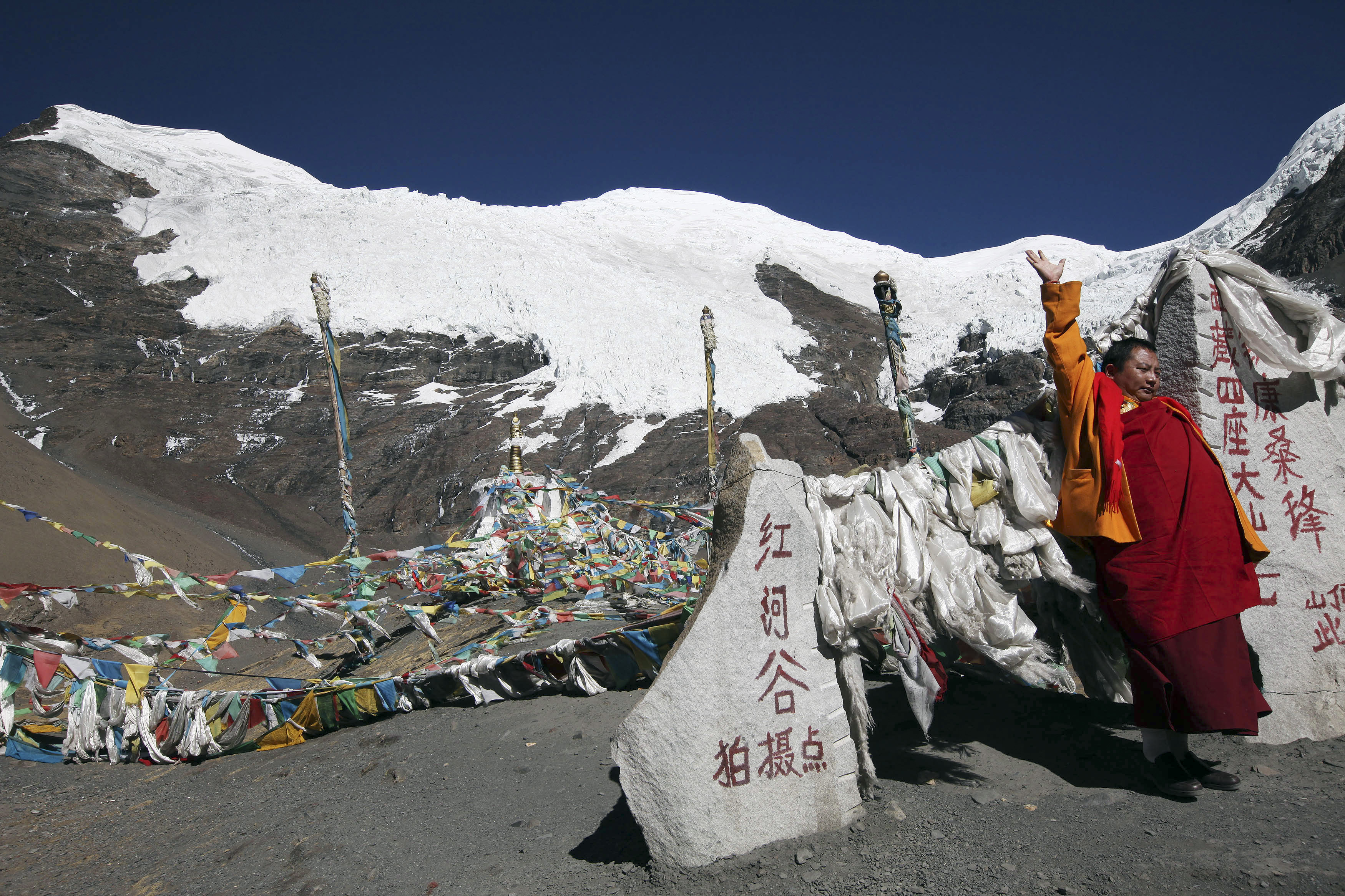 བོད་ནང་གི་རང་བྱུང་གནོད་འཚེའི་ཉེན་ཁ་དང་རྒྱ་ནག་གཞུང་གི་གསར་སྤེལ་ལས་གྲའི་ཤུགས་རྐྱེན།