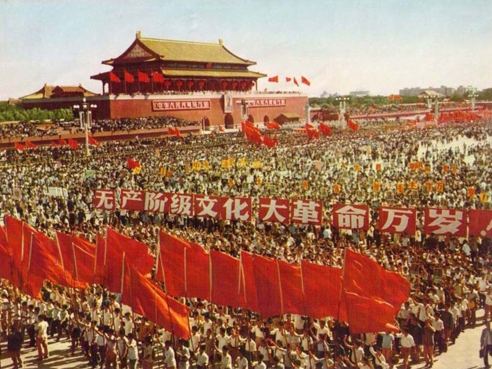 最適な価格 俄媒：文革红卫兵是“红色食人族” – 普通话主页 洋書