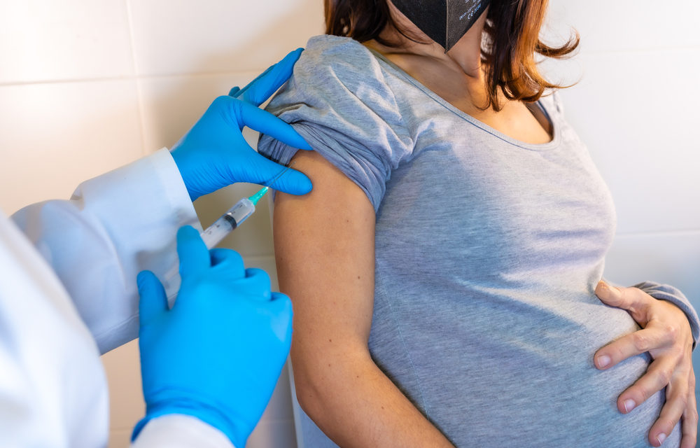 Cómo pueden las embarazadas elegir la vacuna que recibirán contra el coronavirus
