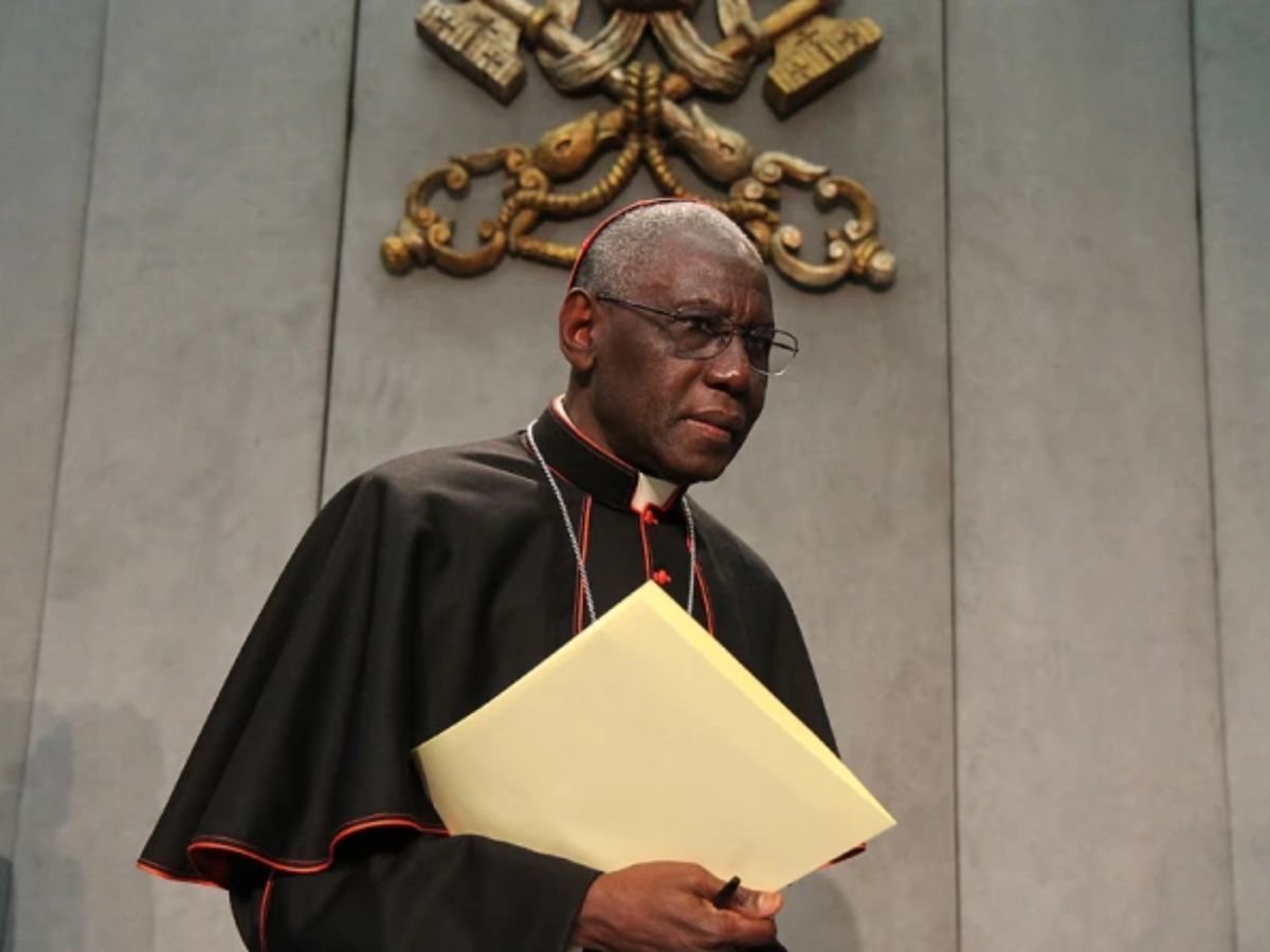 El contundente presagio sobre el cardenal Robert Sarah que sumaría tensión al Vaticano: “Una ruptura” – Radio Mitre