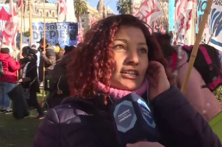 “Nos vamos de vacaciones”, la confesión de una manifestante del acampe en Plaza de Mayo que causó revuelo