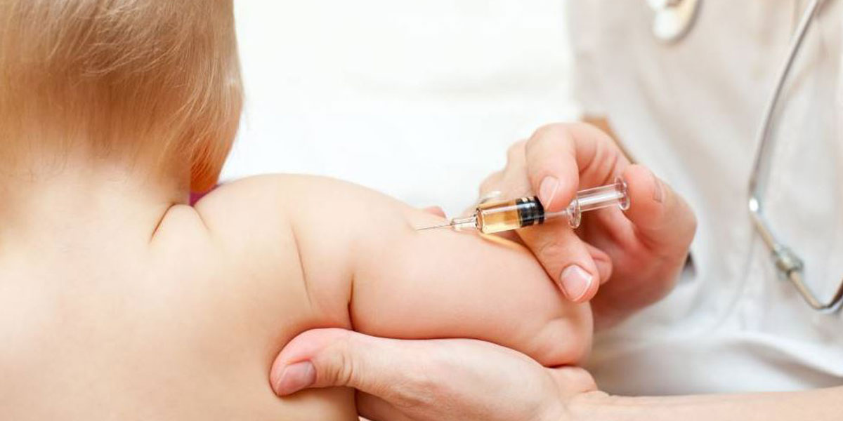 Pfizer y Moderna comienzan a probar vacunas en bebés de 6 meses