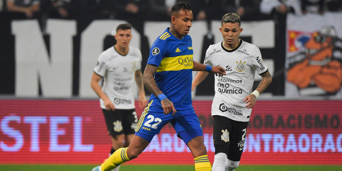 Agustín Rossi volvió a atajar un penal y Boca igualó sin goles ante Corinthians