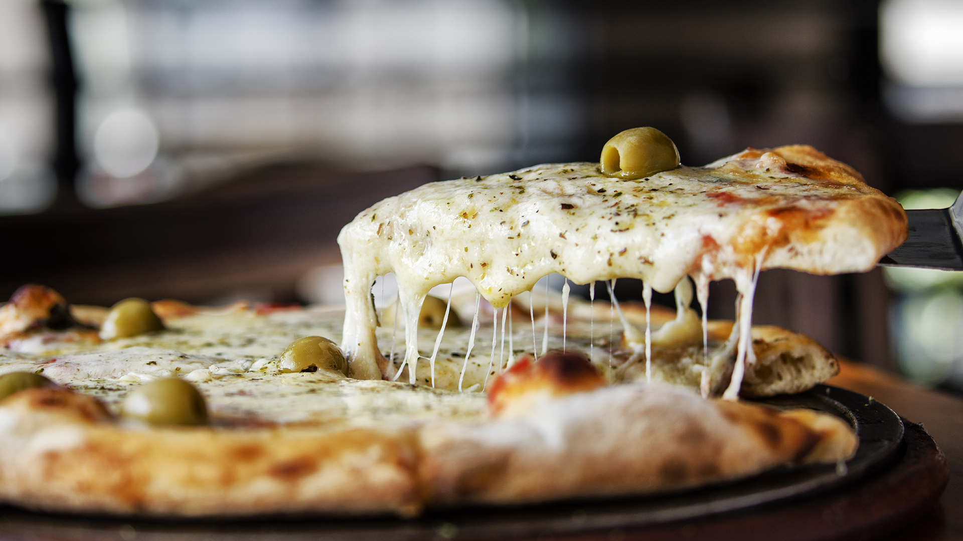 Pizza casera: receta ideal para comer algo rico sin complicarte