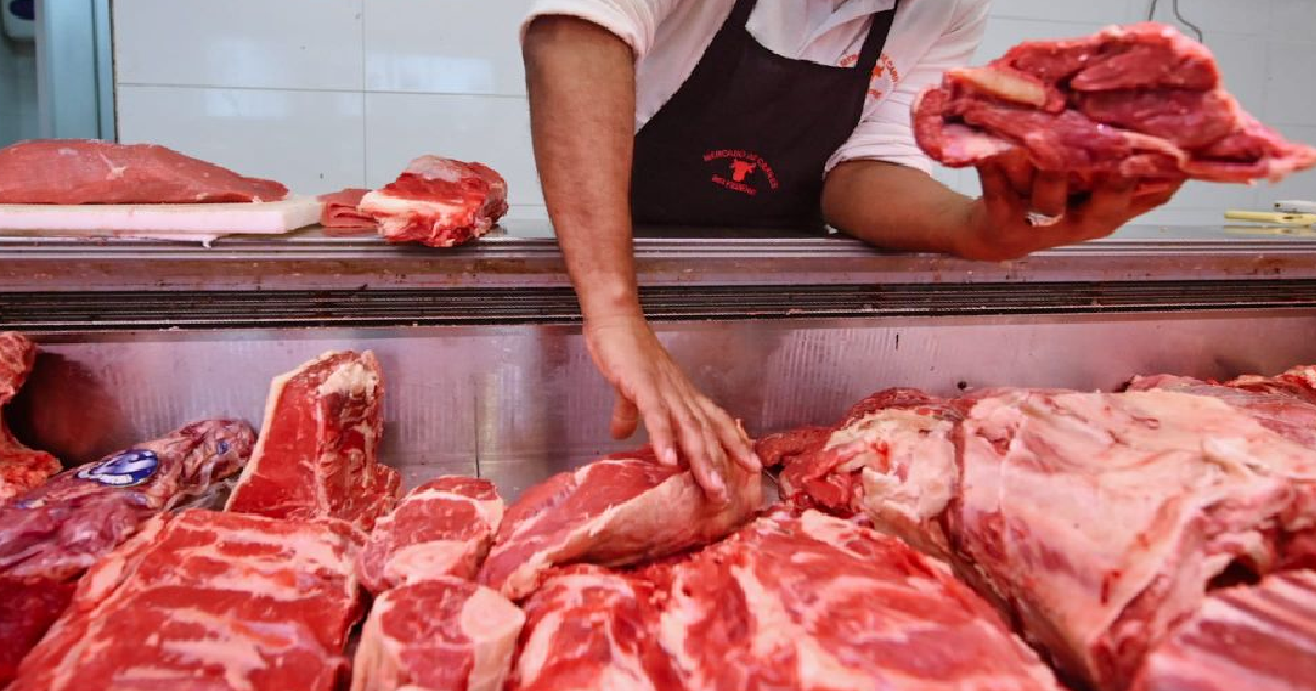 El curioso robo en una carnicería de Santiago del Estero: “Arriba las manos, dame cinco kilos de asado”