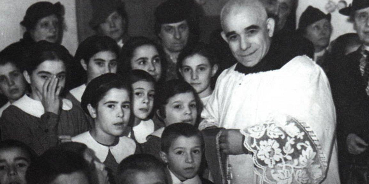 Las 10 profecías que Don Orione dejó sobre el futuro de Argentina – La 100