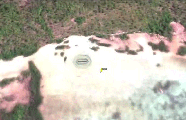 Un hombre asegura que encontró una base extraterrestre subterránea con Google Earth
