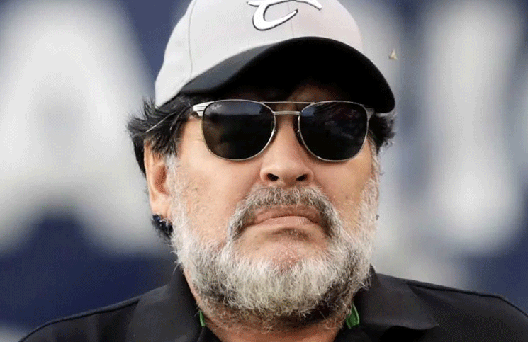 Maradona podría reemplazar al Indio Ortiz como entrenador de Gimnasia de La Plata