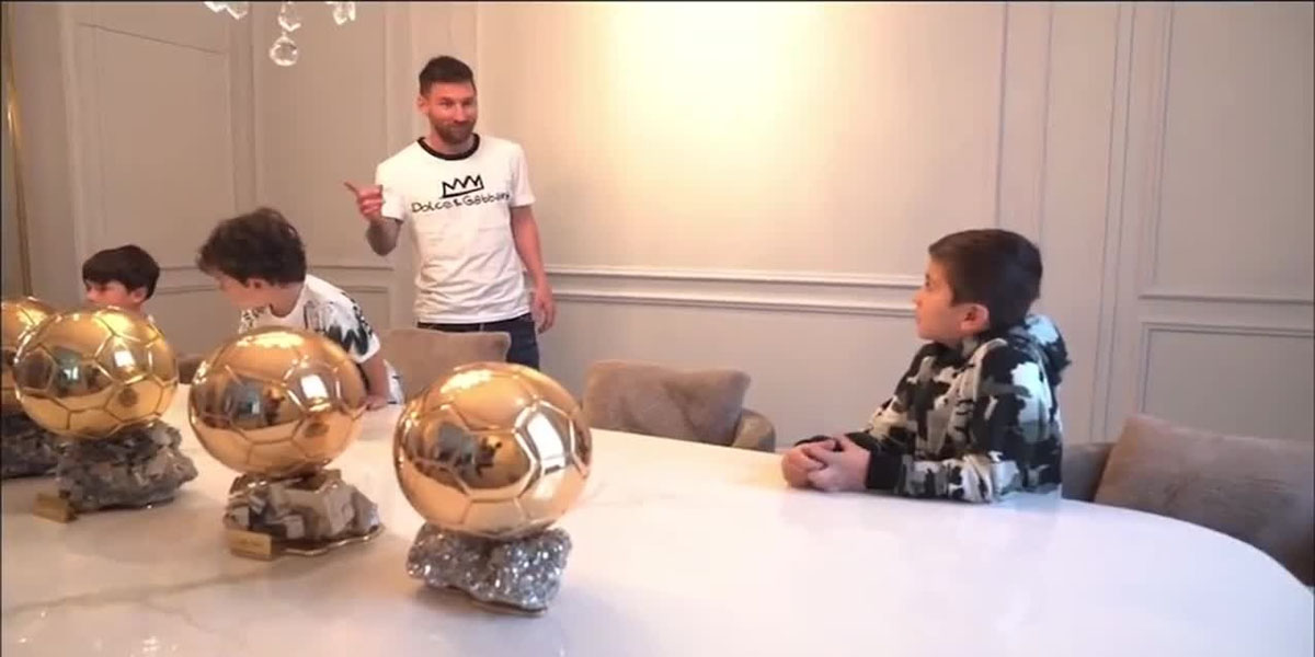 La divertida reacción de Thiago Messi tras ver el nuevo Balón de Oro que se ganó su papá: “En casa había solo seis, ¿¡cuándo te lo ganaste!?