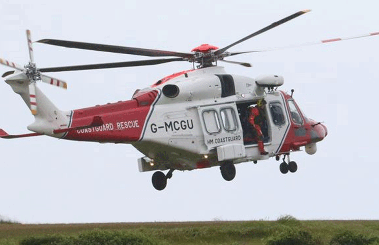 Un helicóptero descubrió los cuerpos de la madre y el hijo al pie del acantilado