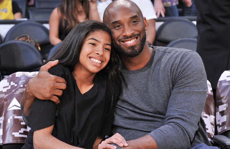 Kobe Bryant y su hija Gianna, de trece años, que viajaba con él en el momento del accidente.