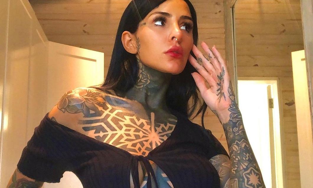 De espaldas y en ropa interior, Cande Tinelli mostró sus tatuajes más  íntimos | Radio Mitre