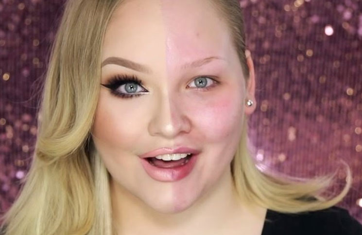 Popular youtuber de maquillaje confesó que es una mujer transgénero