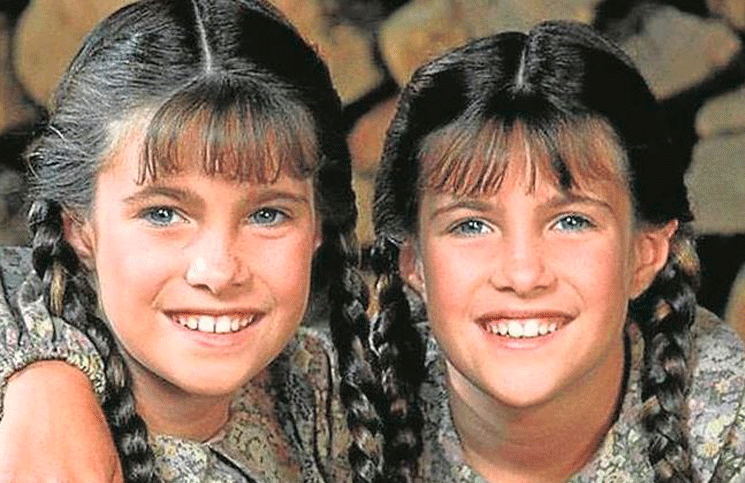 Cómo lucen hoy las gemelas que interpretaron a “Carrie Ingalls” a sus 49 años

