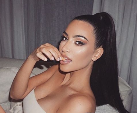 Kim Kardashian apuesta al conocimiento y se anota en la universidad
