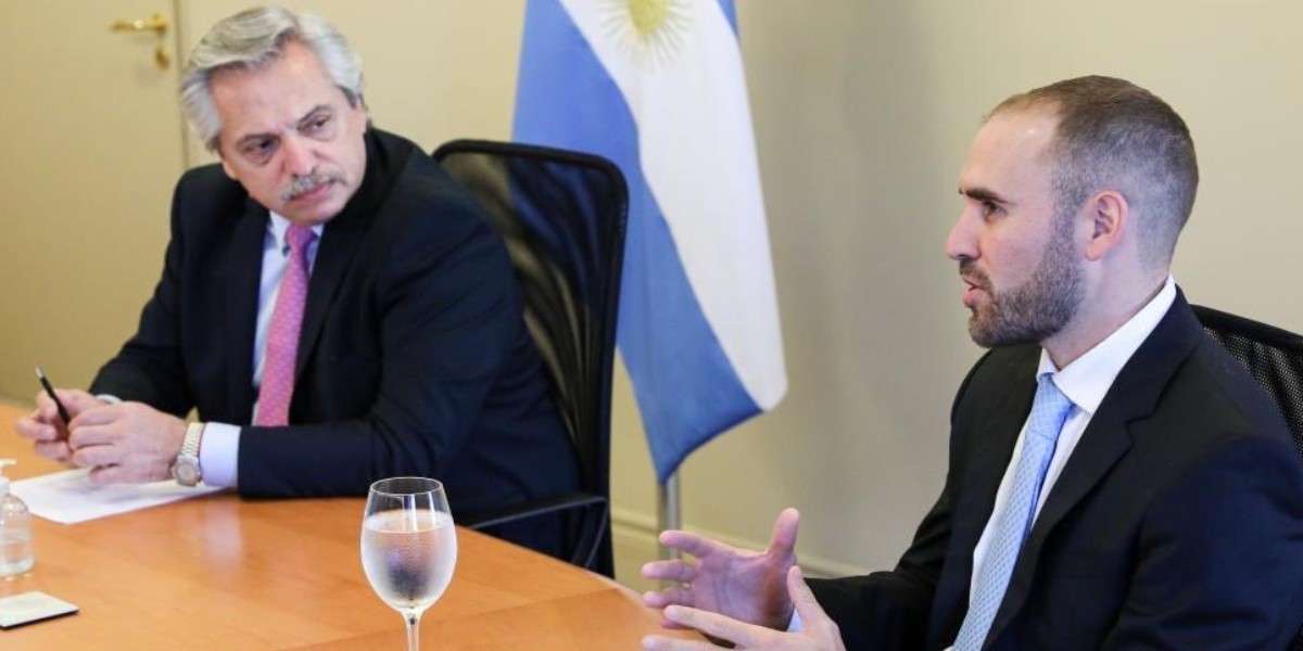 De urgencia, Alberto Fernández se reunió con Guzmán por la negociación con el FMI