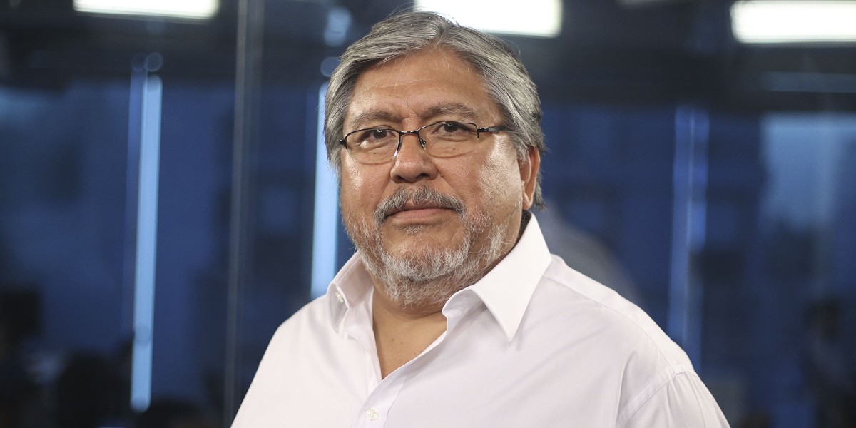 Fernando “Chino” Navarro, sobre la interna oficialista: “Si el presidente es un títere de Cristina no hubiera salido el acuerdo con el FMI”