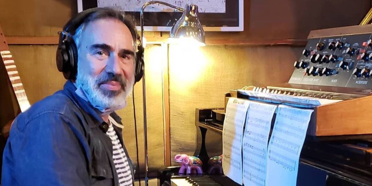 Leo Sujatovich: “Para mí el piano ya desde muy temprano fue un refugio muy fuerte”