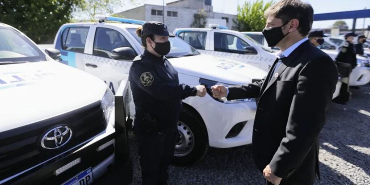 Axel Kicillof anunció un aumento salarial para la Policía Bonaerense