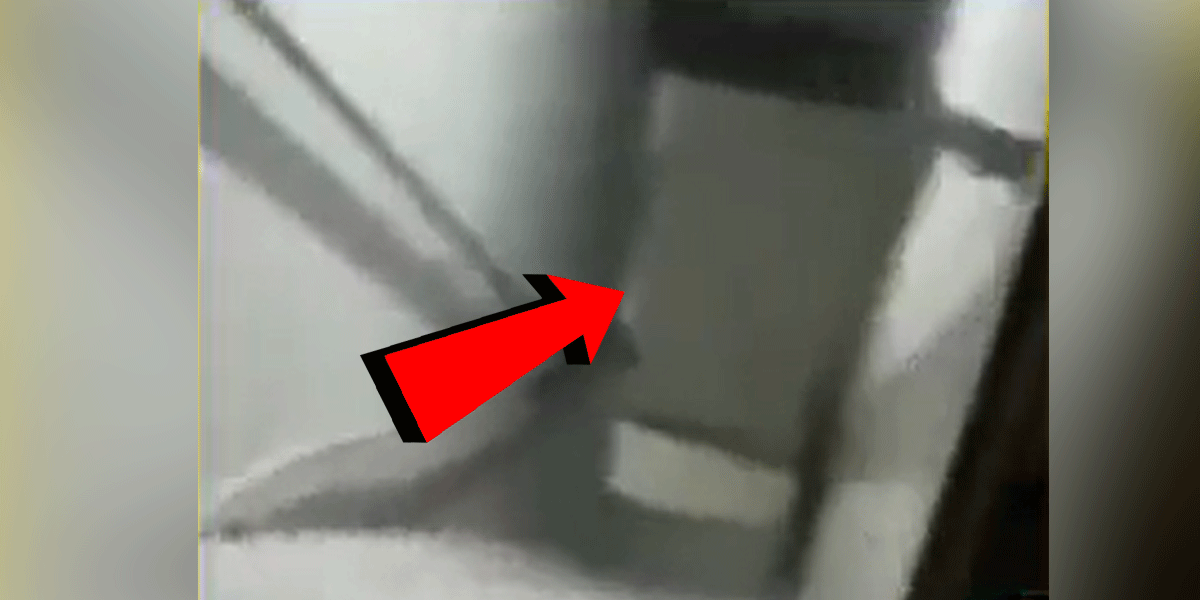 El espeluznante video de un “fantasma” en un edificio abandonado: “Lo grabo para que me crean”