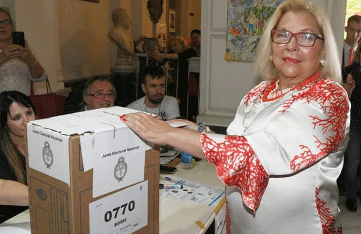 Elisa Carrió se anticipó a los resultados de las elecciones y dijo que había ganado Macri 