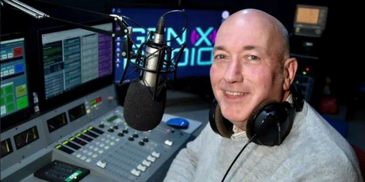 Un locutor de radio murió mientras estaba en su programa al aire