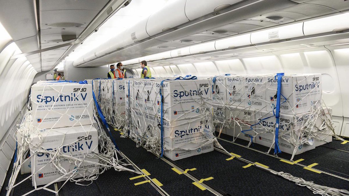 Llegaran 800 mil dosis de la vacuna Sputnik V desde Moscú en otro avión de Aerolíneas Argentinas