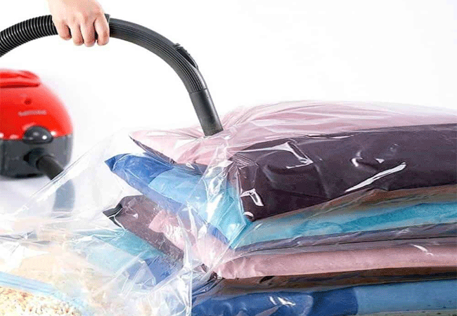 Como guardar edredones en bolsas de vacío - ahorra espacio en tu armario 